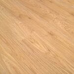 PRO704 Roble Premium Natural 600x600